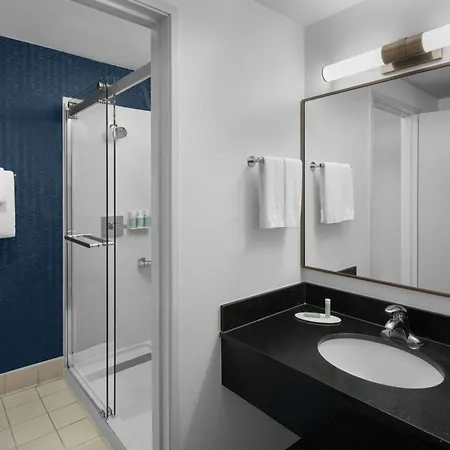 Fairfield Inn By Marriott Santa Clarita Valencia Exterior photo