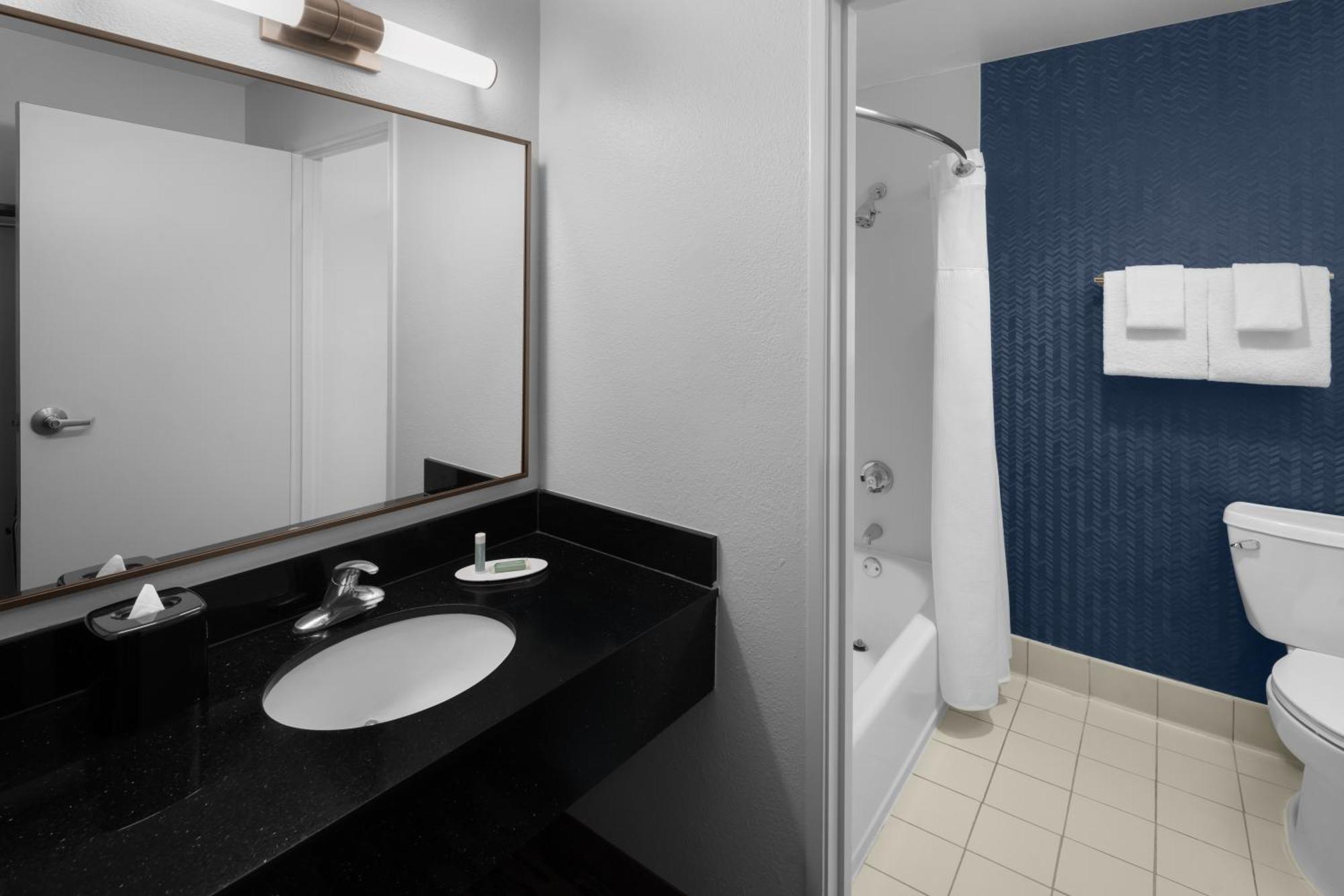 Fairfield By Marriott Valencia Hotel Santa Clarita