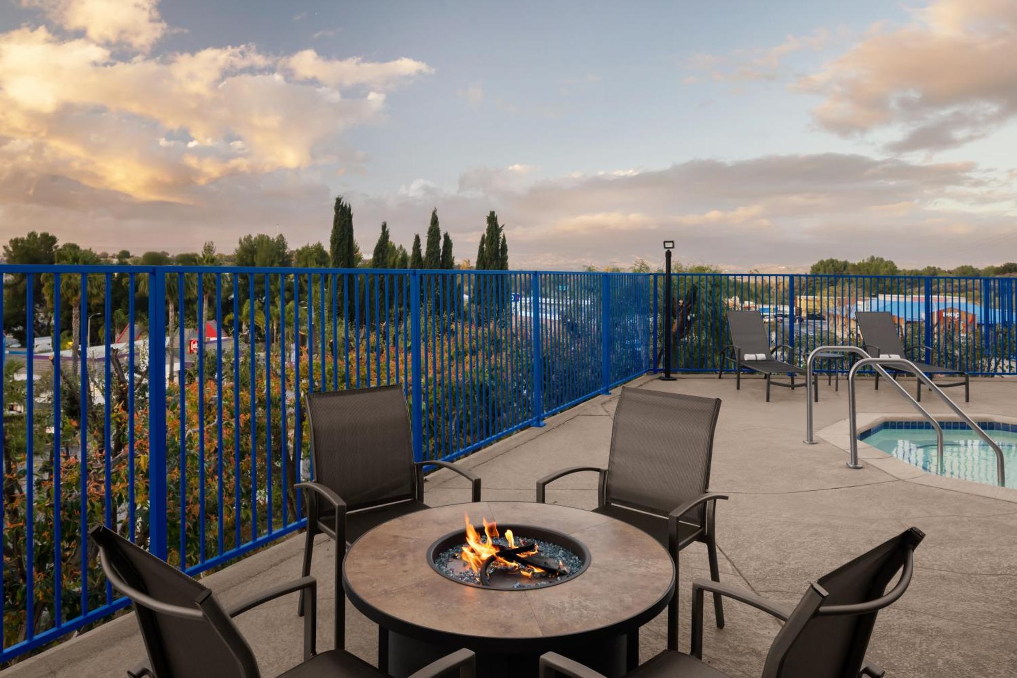 Fairfield By Marriott Valencia Santa Clarita