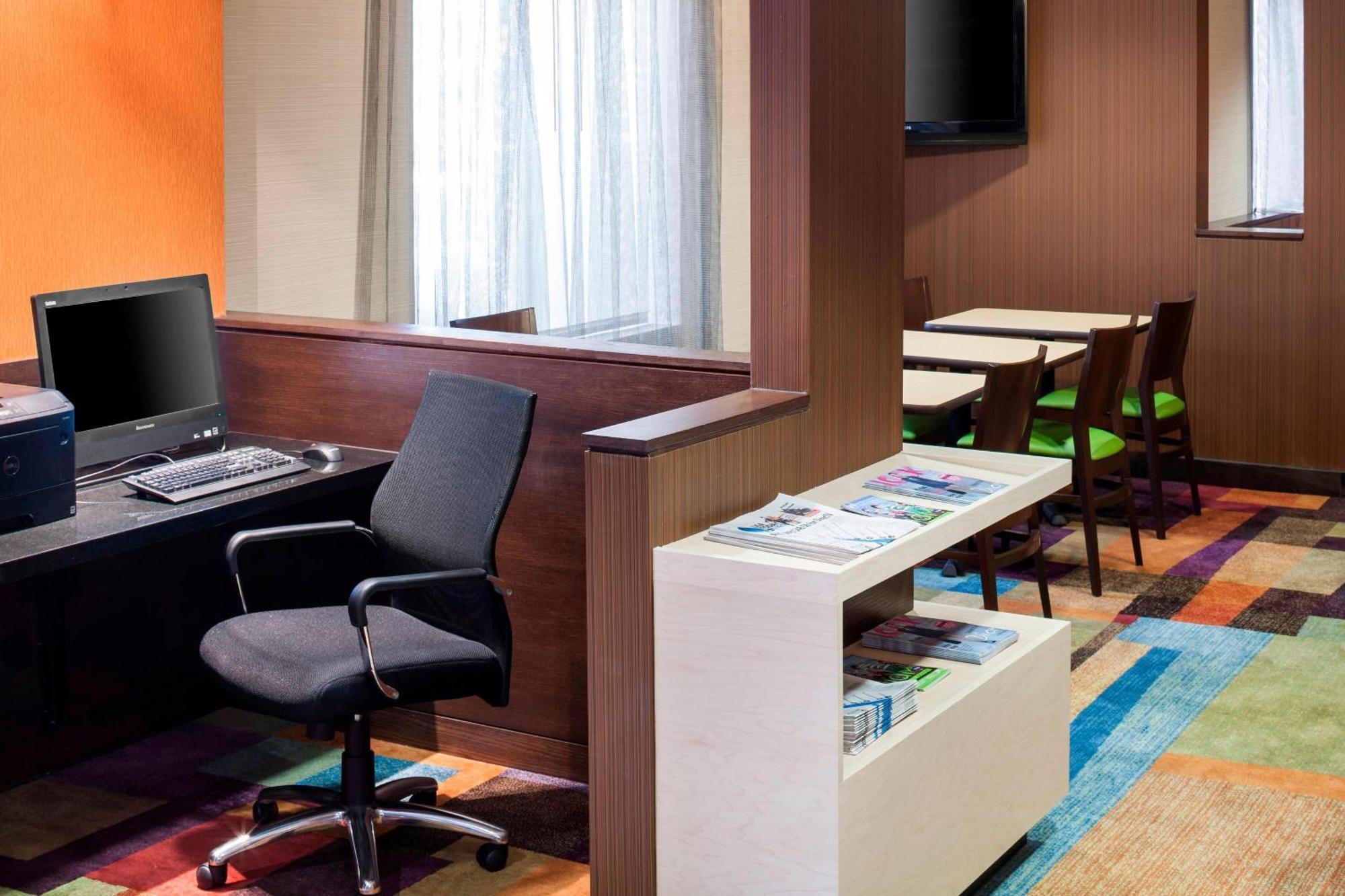 Hotel Fairfield By Marriott Valencia Santa Clarita